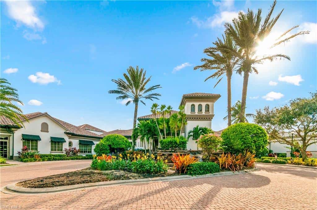 8062 Signature Club Cir #201, Naples, photo 44