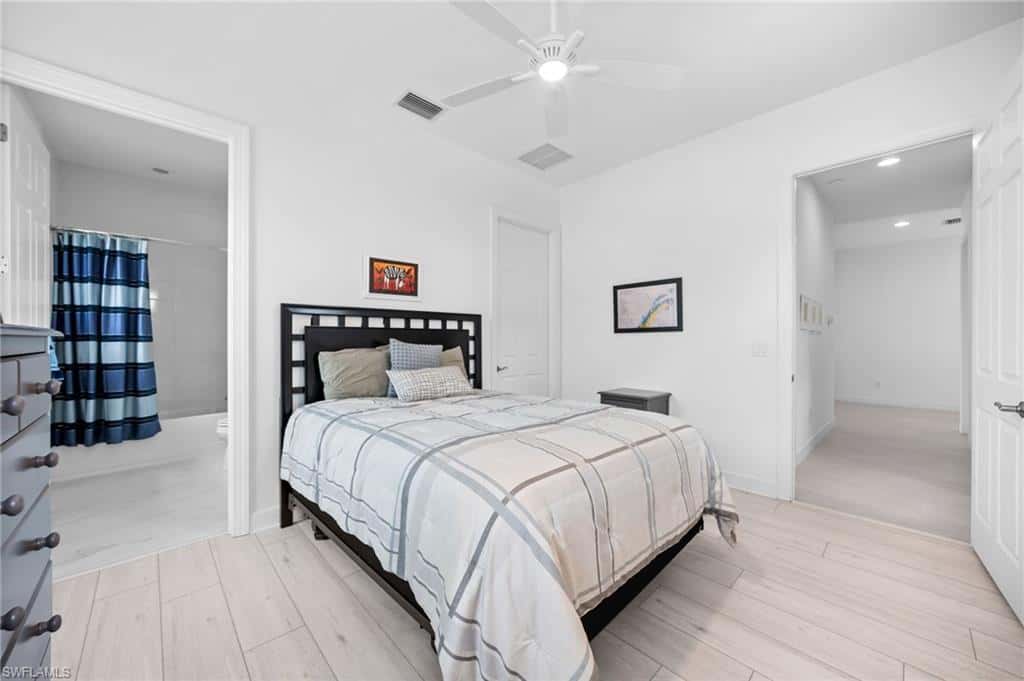8062 Signature Club Cir #201, Naples, photo 35