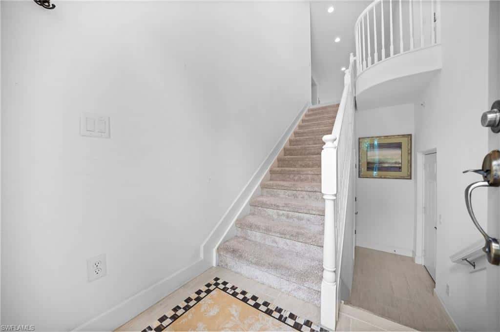 8062 Signature Club Cir #201, Naples, photo 4