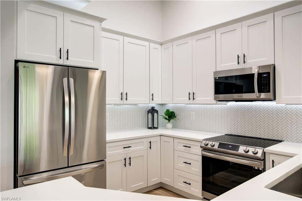 7741 Pebble Creek Cir #302, Naples, photo 12