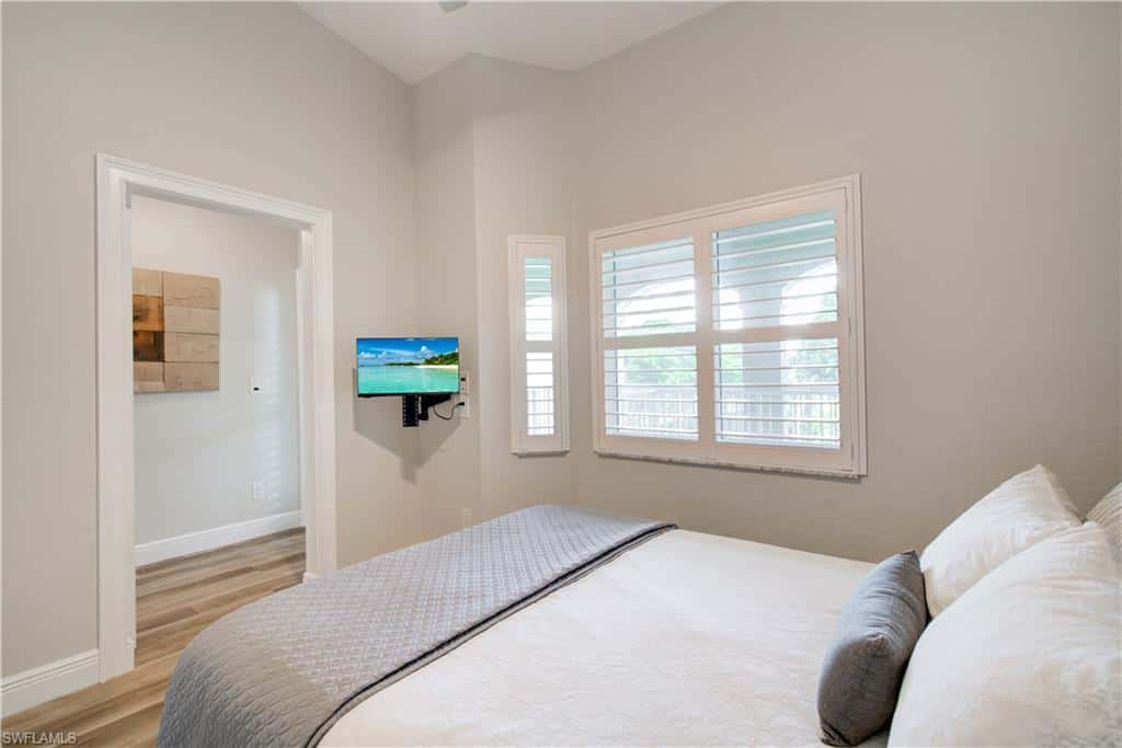 7741 Pebble Creek Cir #302, Naples, photo 22