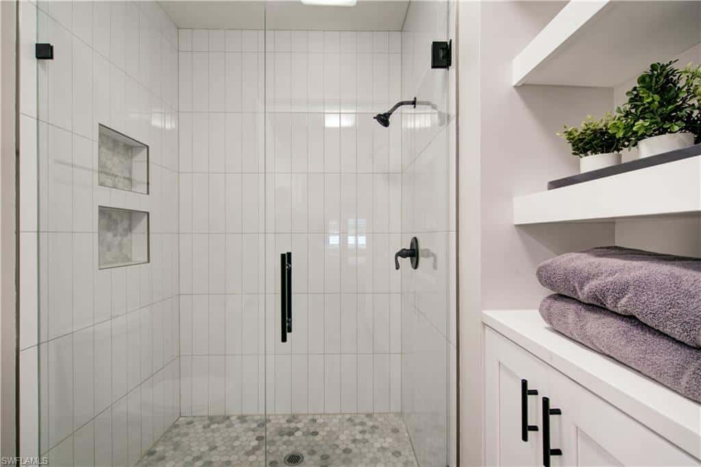 7741 Pebble Creek Cir #302, Naples, photo 19