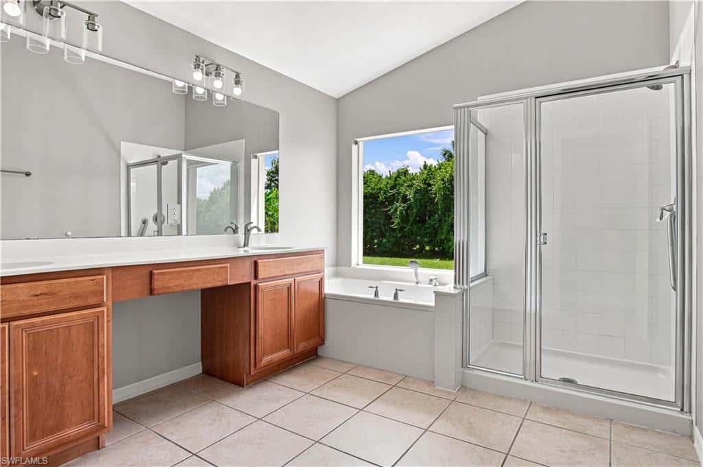 2022 Fairmont Ln, Naples, photo 24