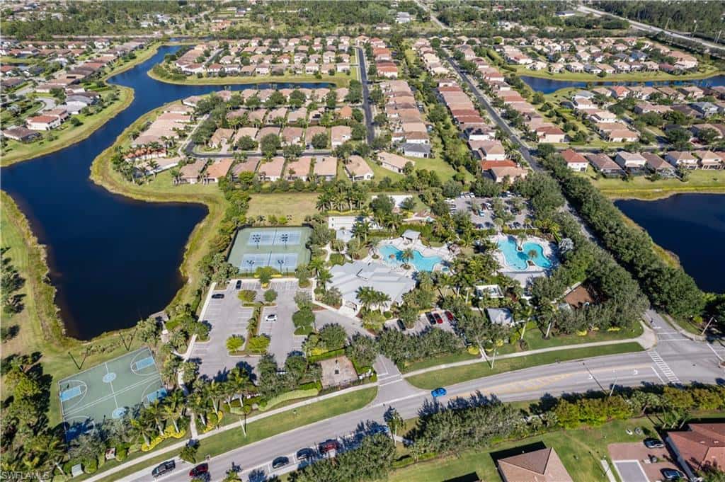 2022 Fairmont Ln, Naples, photo 37