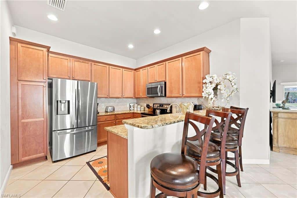 8664 Genova Ct, Naples, photo 12