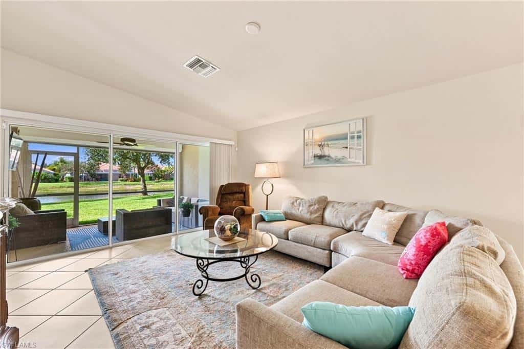 8664 Genova Ct, Naples, photo 7