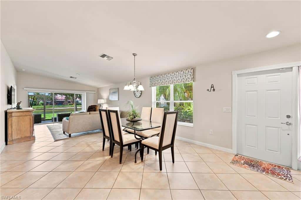 8664 Genova Ct, Naples, photo 10