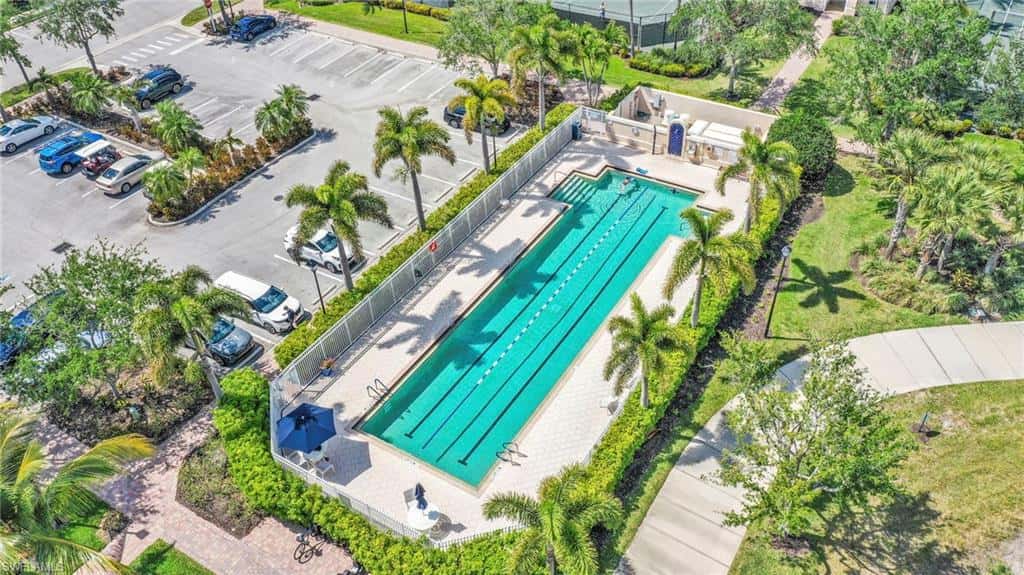 8664 Genova Ct, Naples, photo 49