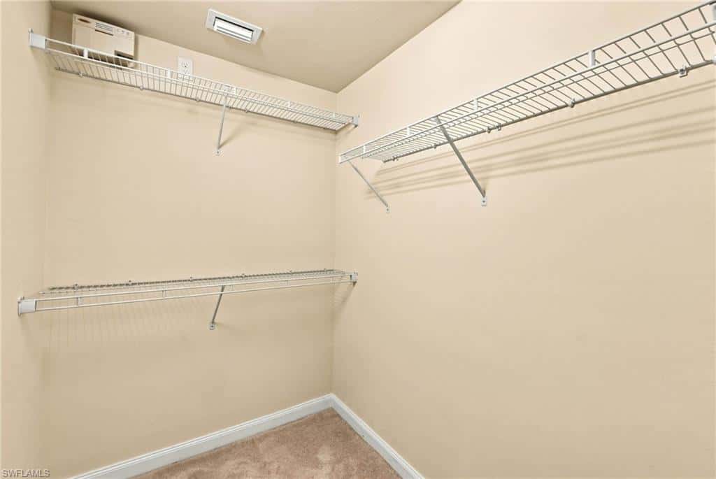 8664 Genova Ct, Naples, photo 21