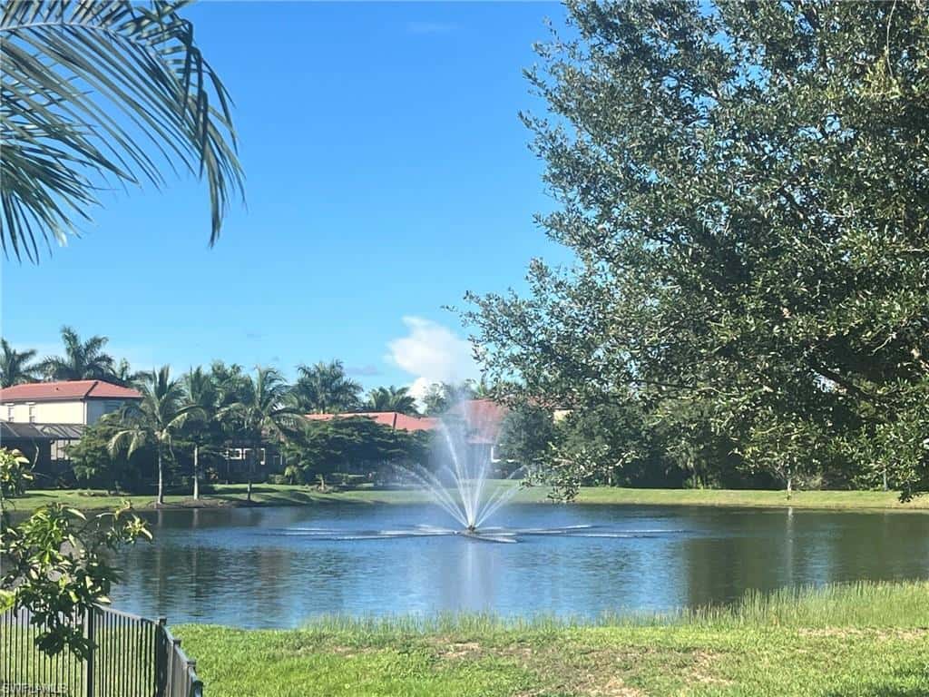 16246 Aberdeen Way, Naples, photo 22