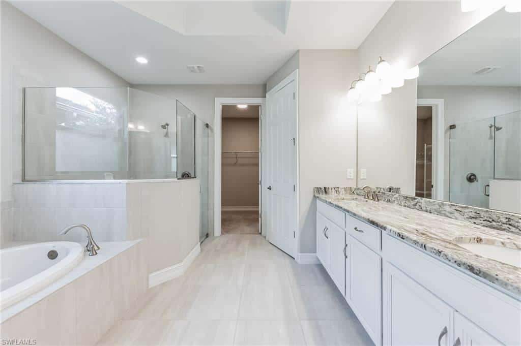 16246 Aberdeen Way, Naples, photo 15