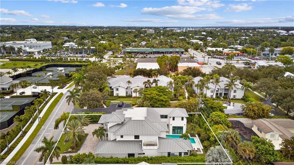 774 Golf Dr, Naples, photo 45