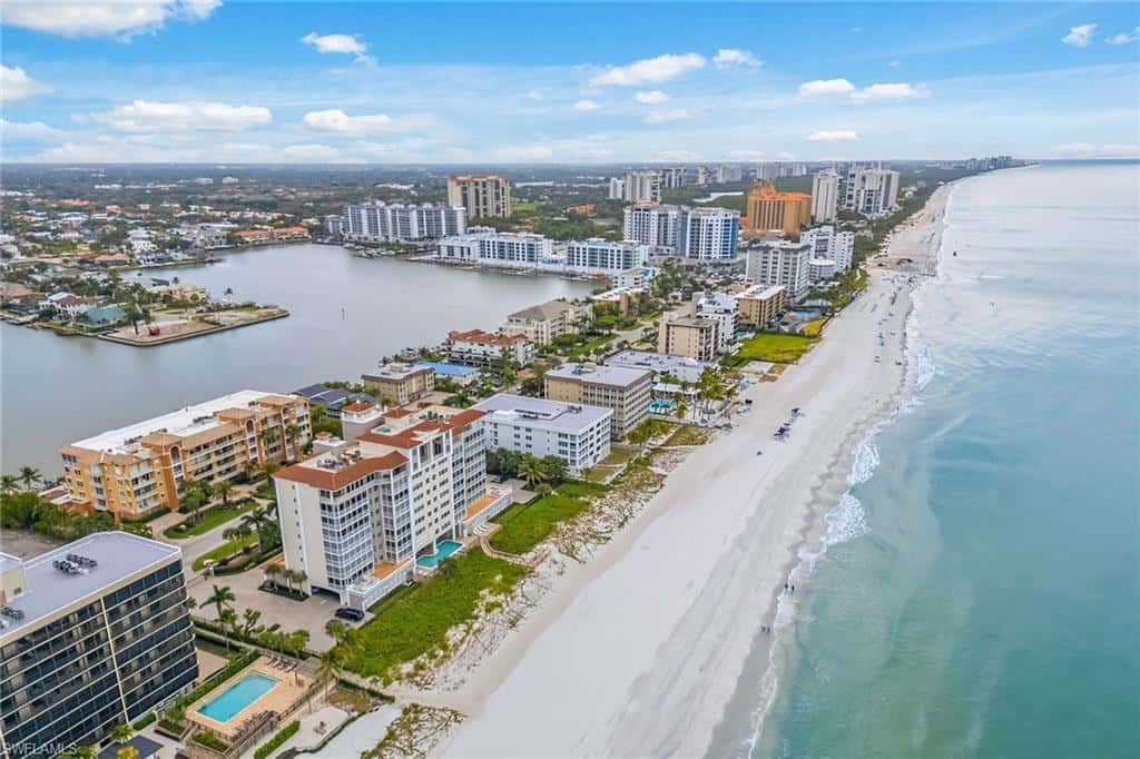 9566 Gulf Shore Dr #201, Naples, photo 27