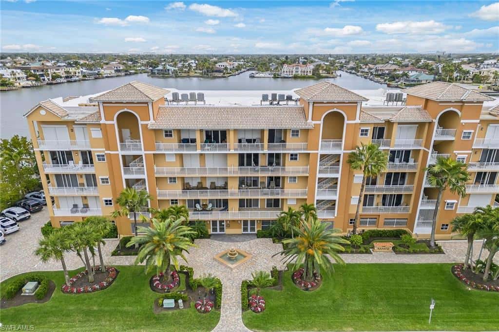 9566 Gulf Shore Dr #201, Naples, photo 28