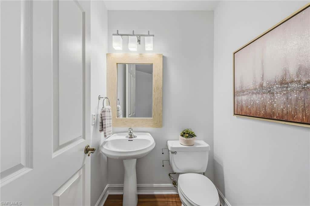 9566 Gulf Shore Dr #201, Naples, photo 20