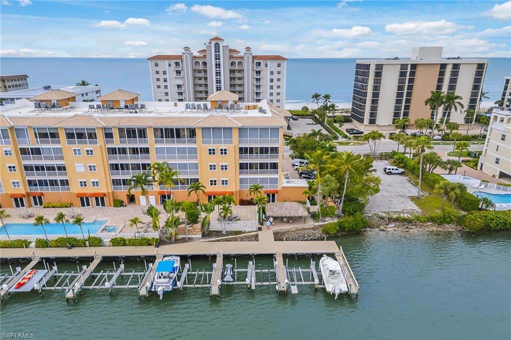 9566 Gulf Shore Dr #201, Naples, photo 33