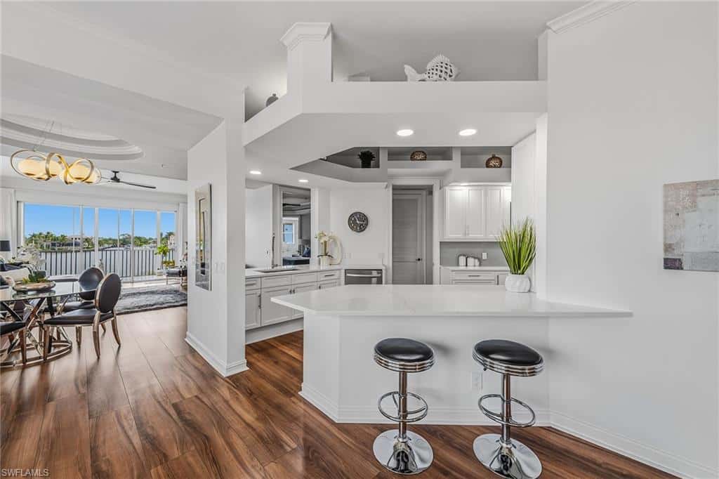 9566 Gulf Shore Dr #201, Naples, photo 4
