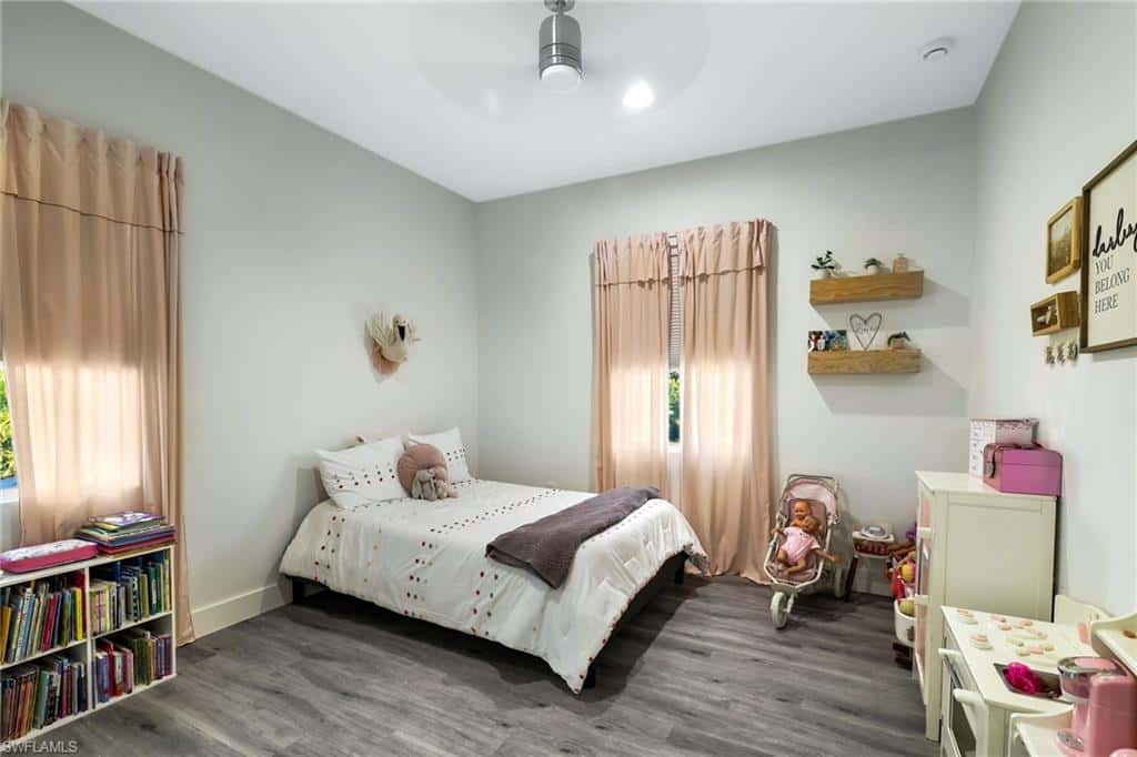 1252 Biltmore Dr, Fort Myers, photo 34