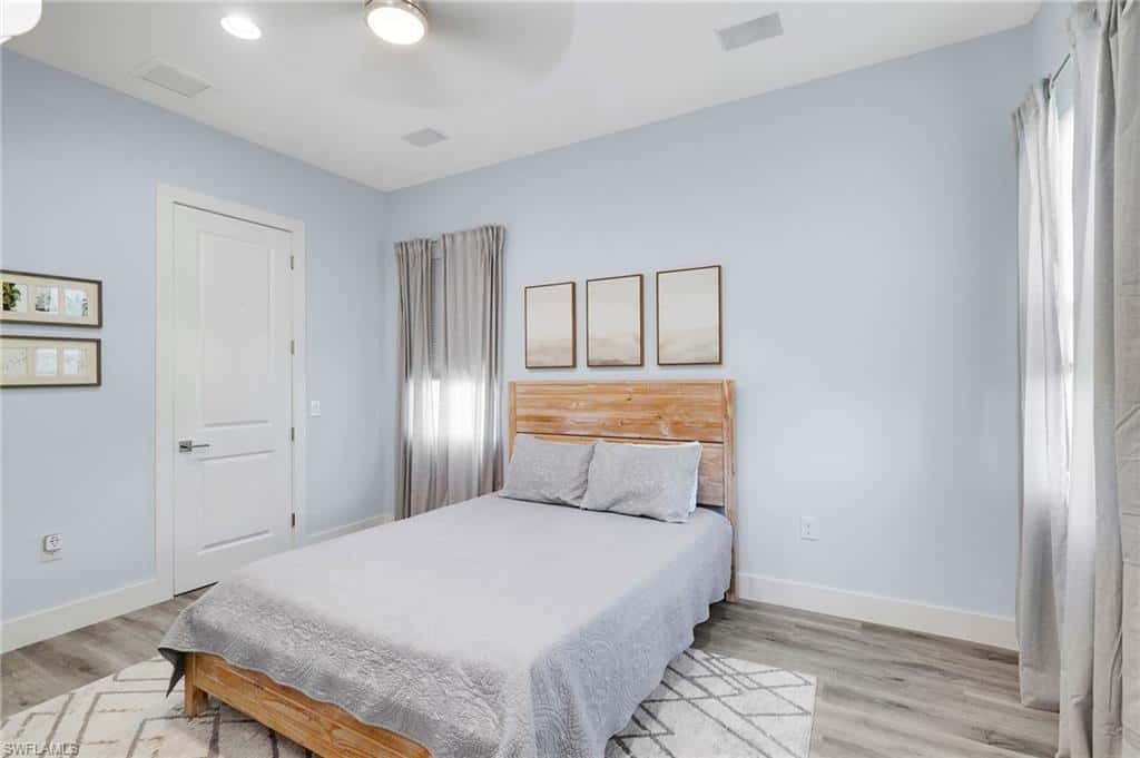 1252 Biltmore Dr, Fort Myers, photo 38