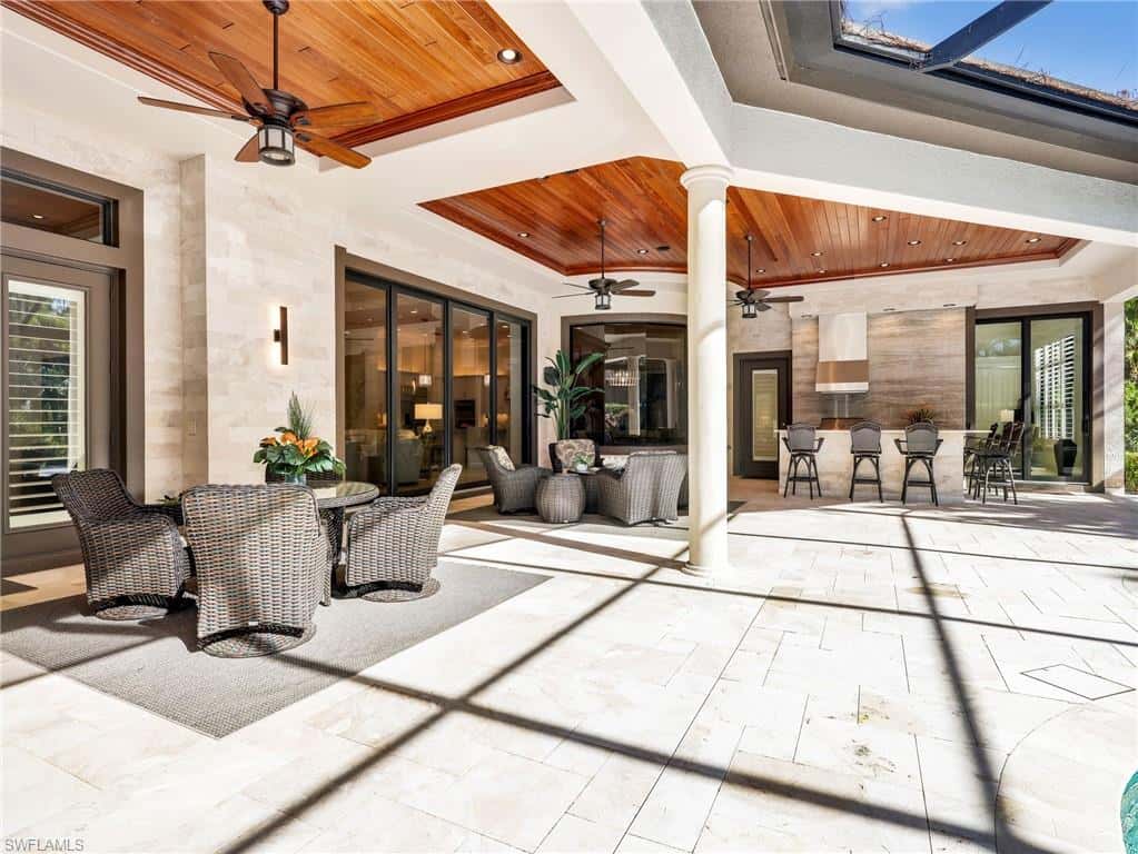 7772 Classics Dr, Naples, photo 6