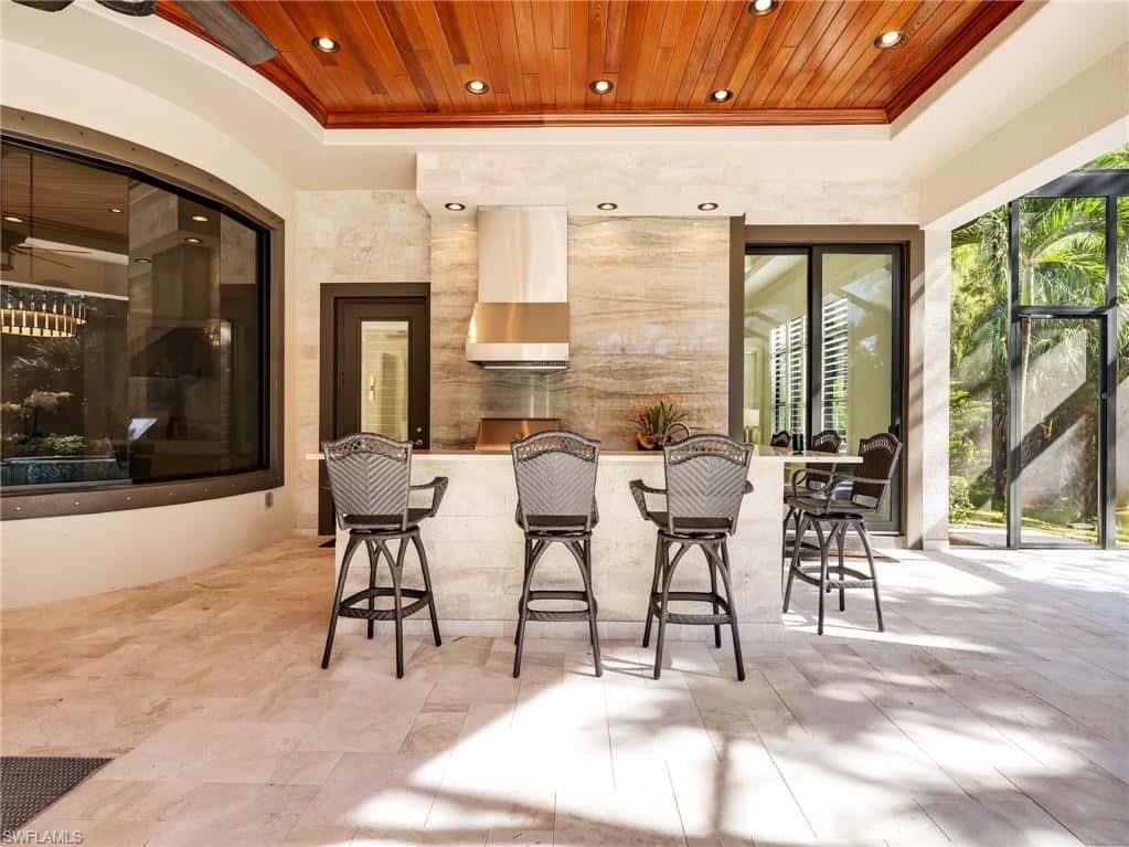 7772 Classics Dr, Naples, photo 7
