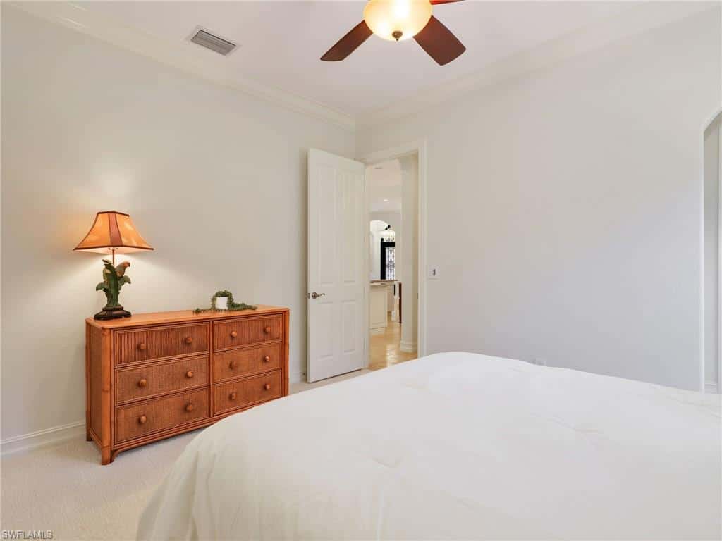 7772 Classics Dr, Naples, photo 37