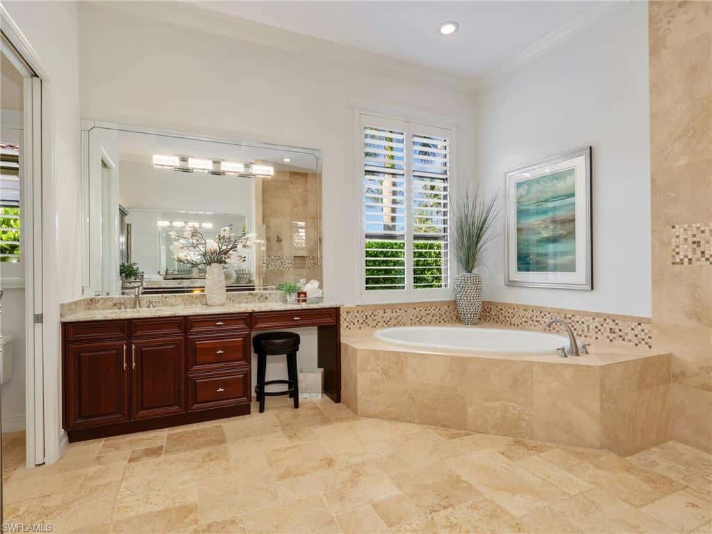 7772 Classics Dr, Naples, photo 31