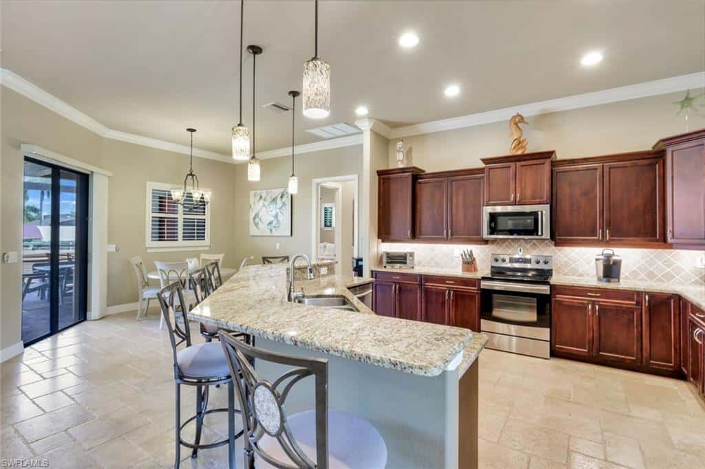 1621 43rd Ter, Cape Coral, photo 9