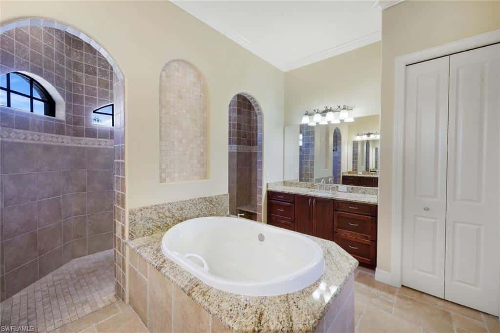 1621 43rd Ter, Cape Coral, photo 19