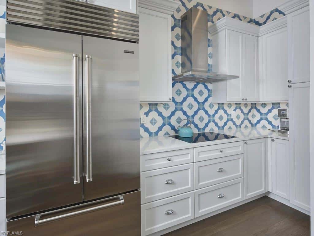 430 10th Ave #305, Naples, photo 8