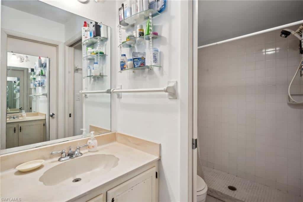 4640 Chantelle Dr #n203, Naples, photo 13