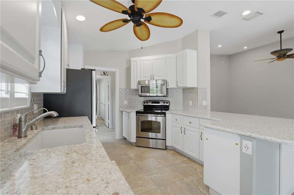 28207 Islet Trl, Bonita Springs, photo 14