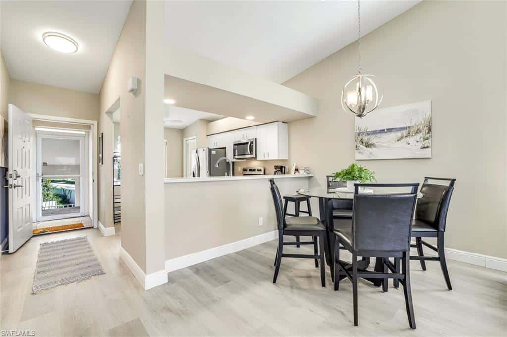 7360 Glenmoor Ln #4301, Naples, photo 4