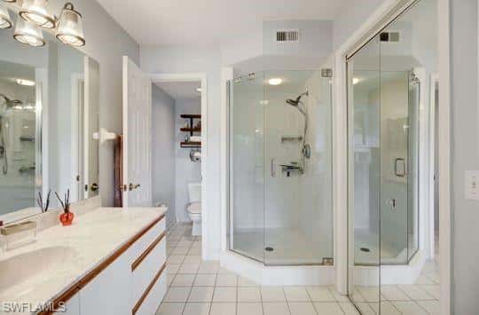 2420 Hidden Lake Dr #5, Naples, photo 18