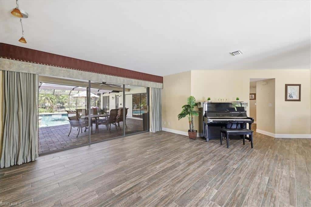 1812 Coral Cir, North Fort Myers, photo 6