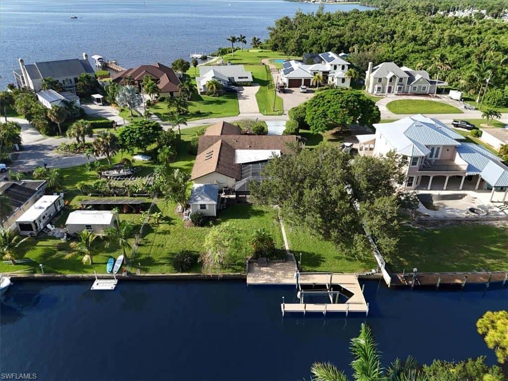 1812 Coral Cir, North Fort Myers, photo 39
