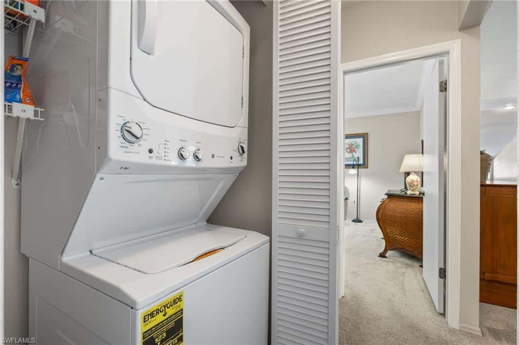 5817 Glencove Dr #405, Naples, photo 17