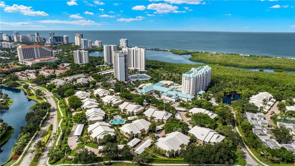 5817 Glencove Dr #405, Naples, photo 10