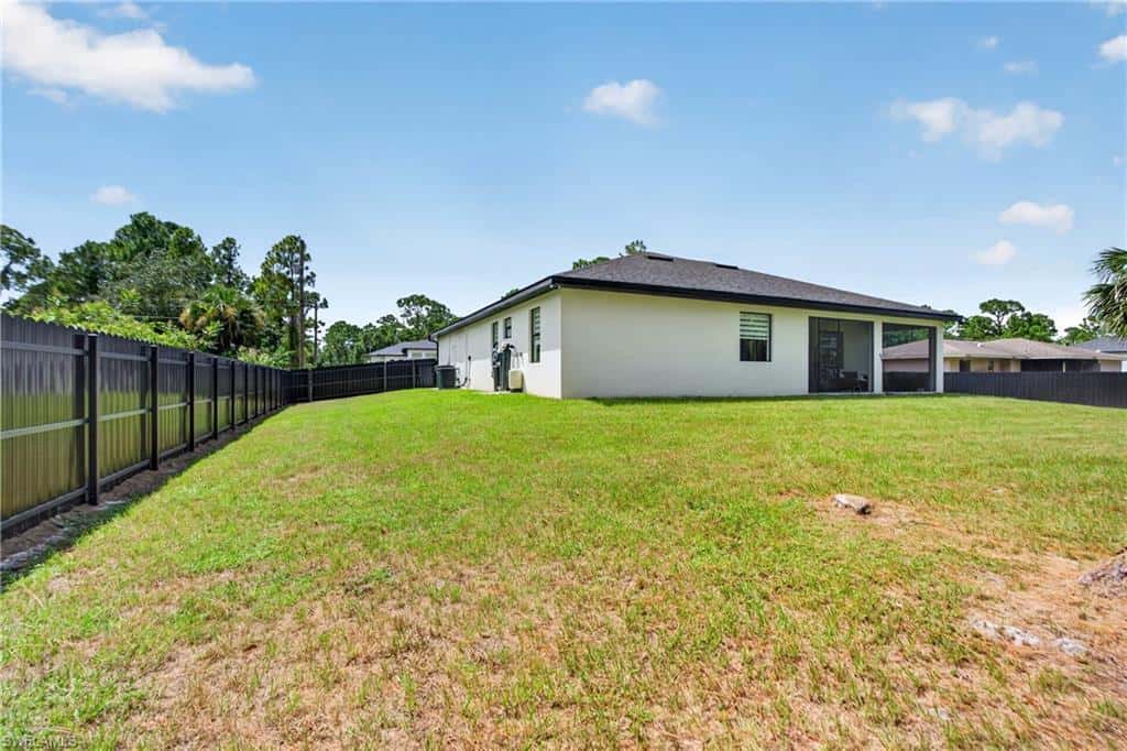 414 Highland Ave, Lehigh Acres, photo 30