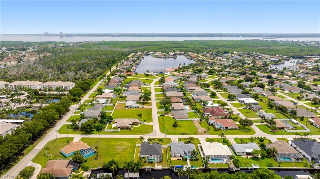 1926 18th Ave, Cape Coral, photo 38
