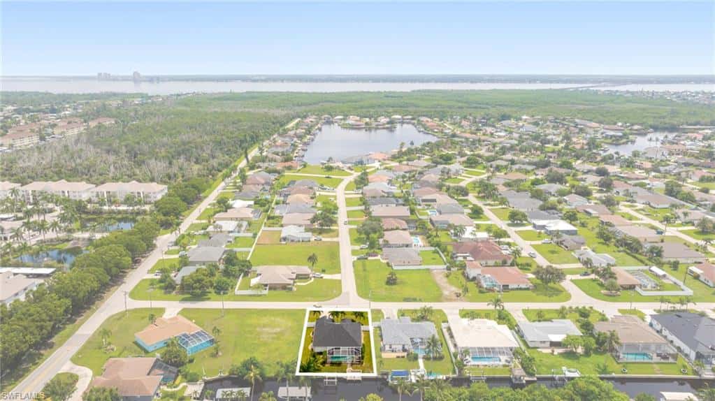 1926 18th Ave, Cape Coral, photo 37