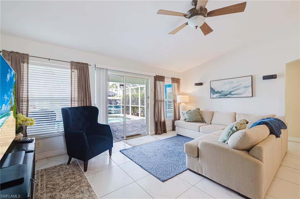 1926 18th Ave, Cape Coral, photo 11