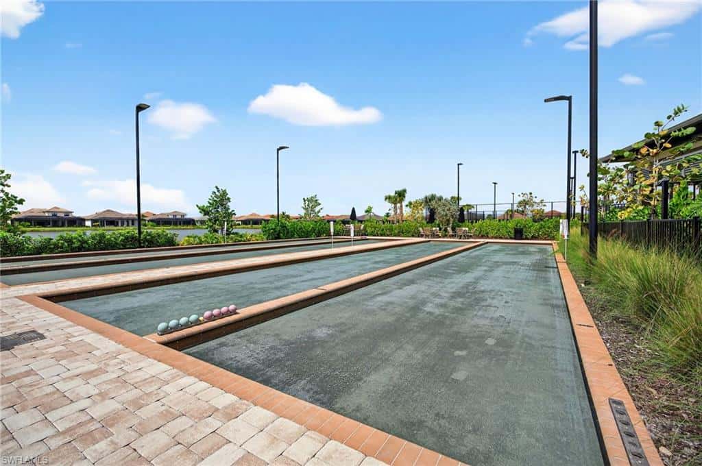 15633 Triesta Ln, Naples, photo 46