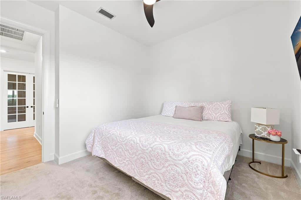 15633 Triesta Ln, Naples, photo 34