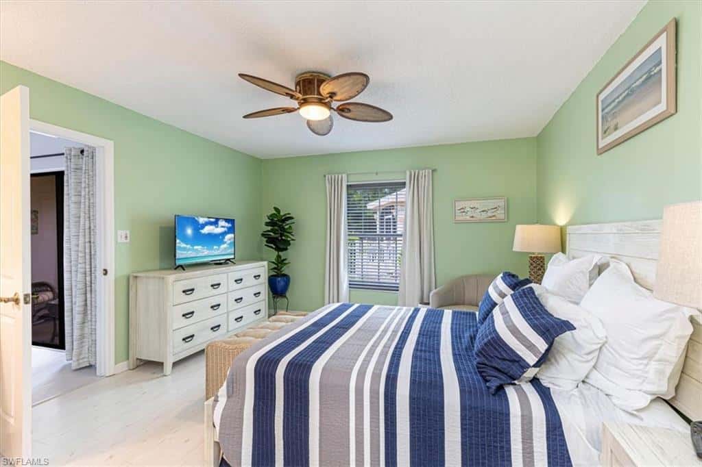 705 Augusta Blvd #4, Naples, photo 12