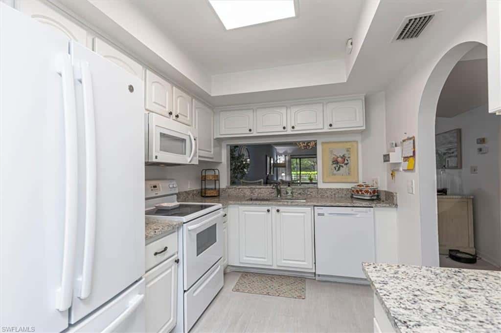 705 Augusta Blvd #4, Naples, photo 9