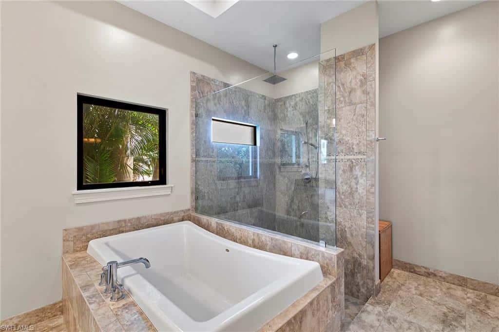 580 Goldcoast Ct, Marco Island, photo 26