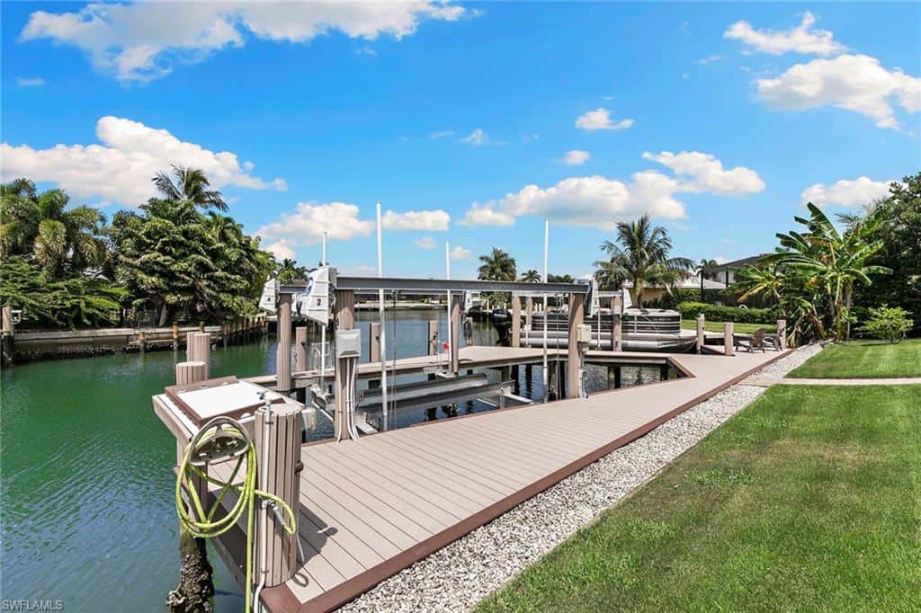 580 Goldcoast Ct, Marco Island, photo 4