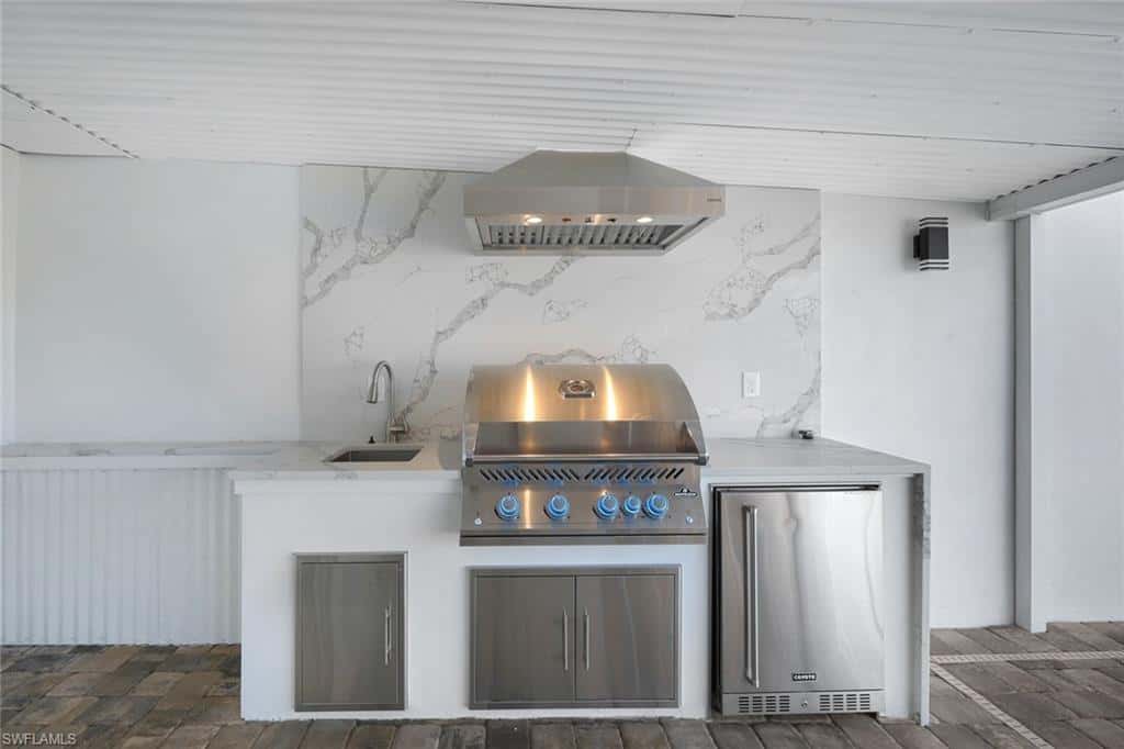 22 Palmview Blvd, Fort Myers Beach, photo 34