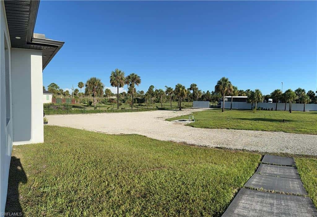 2641 36th Ave, Naples, photo 23